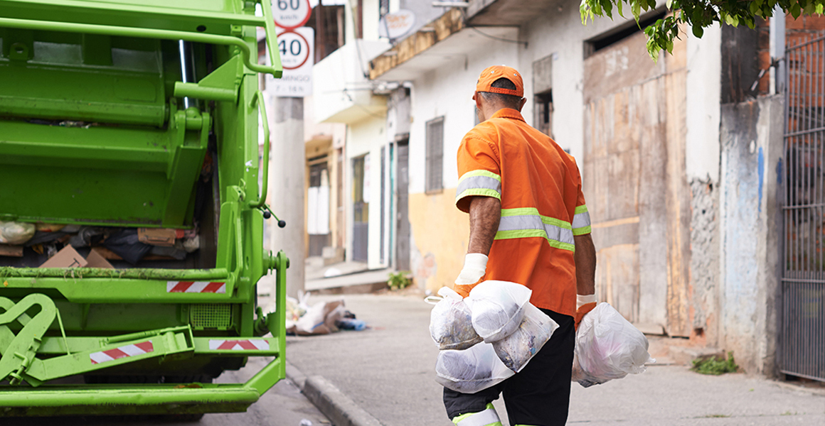 SEATTLE TRASH REMOVAL